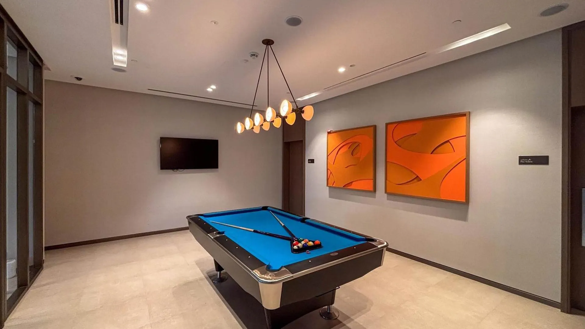Frank Porter - Grande Residence Dubai 0*,  United Arab Emirates