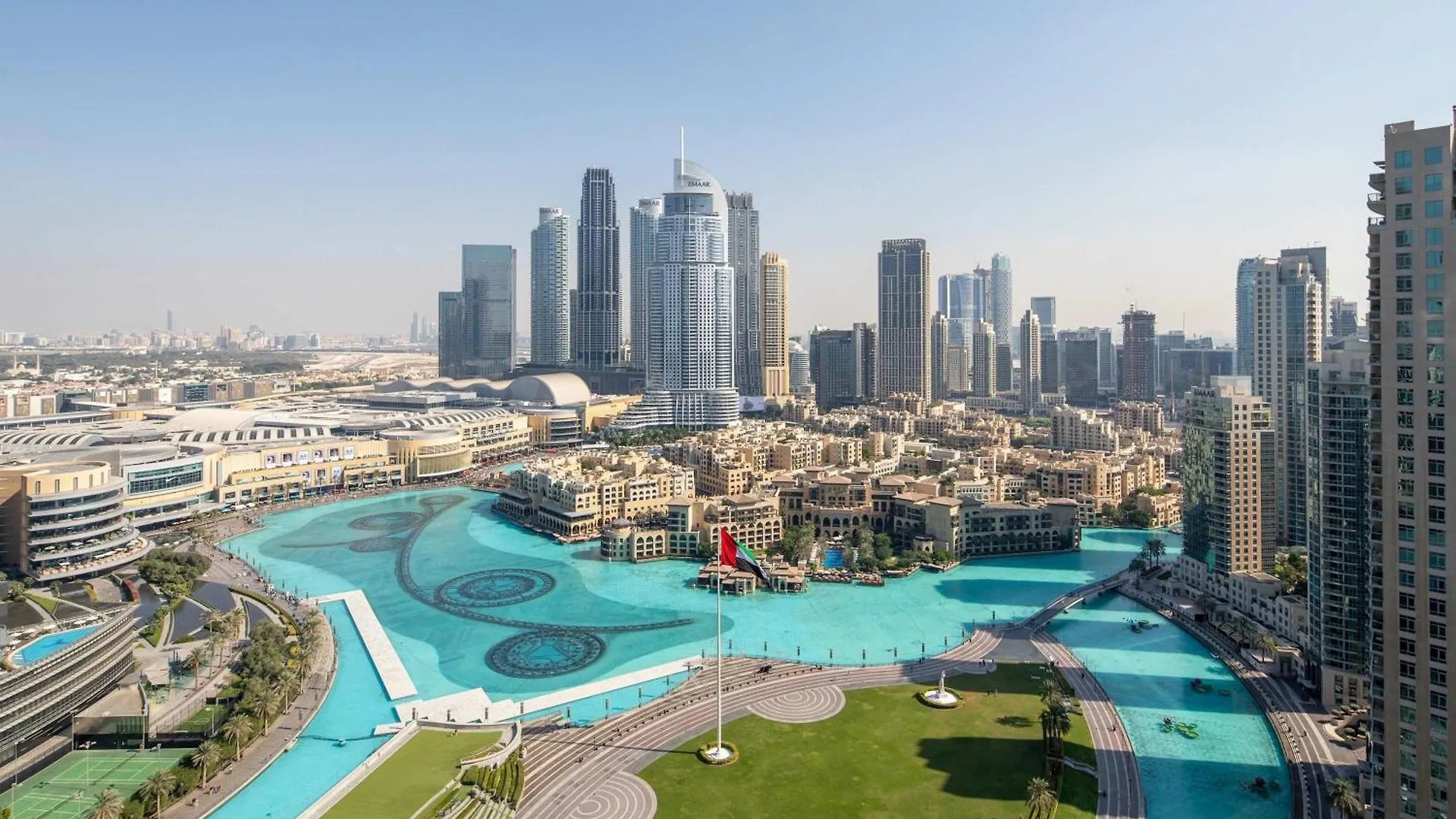 Frank Porter - Grande Residence Dubai Apartment